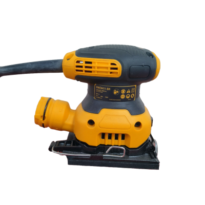 Lixadeira Orbital 1/4 Folha de Lixa Dewalt - DWE6411BR